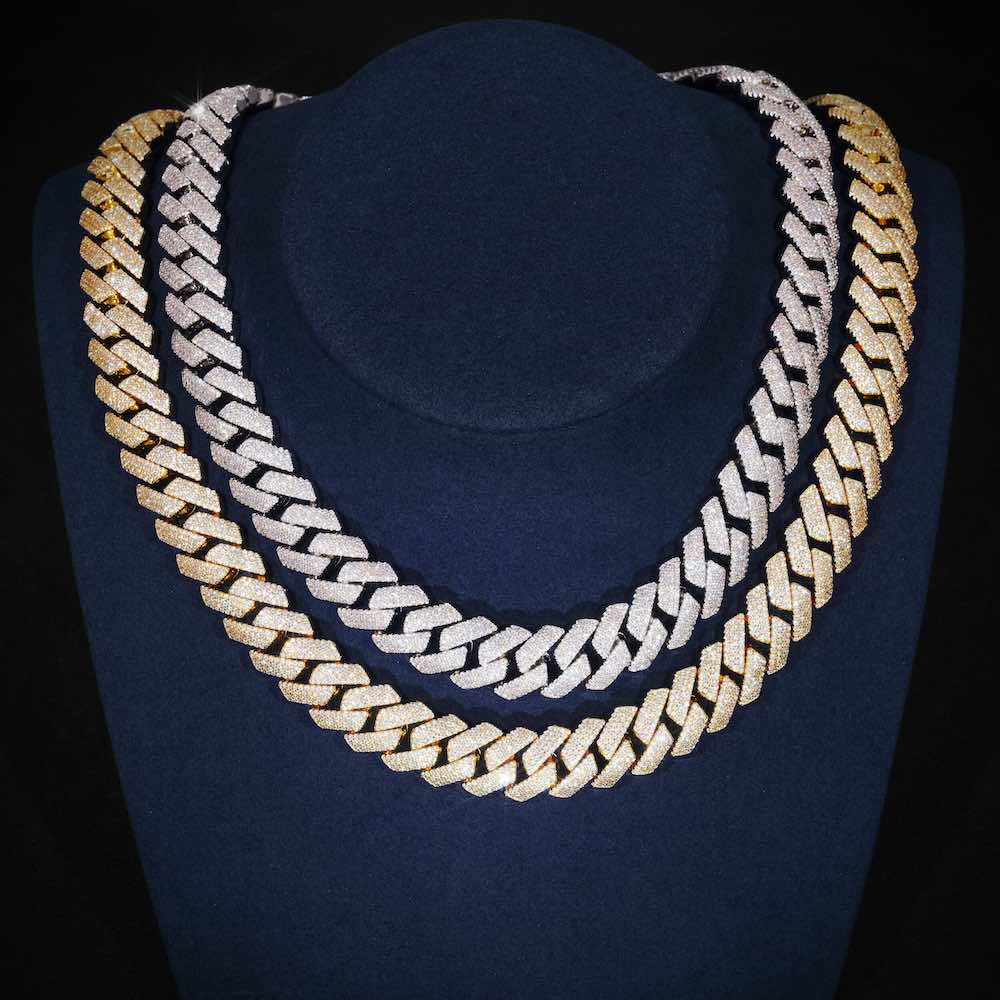 Cuban Chain Moissanite Row Square