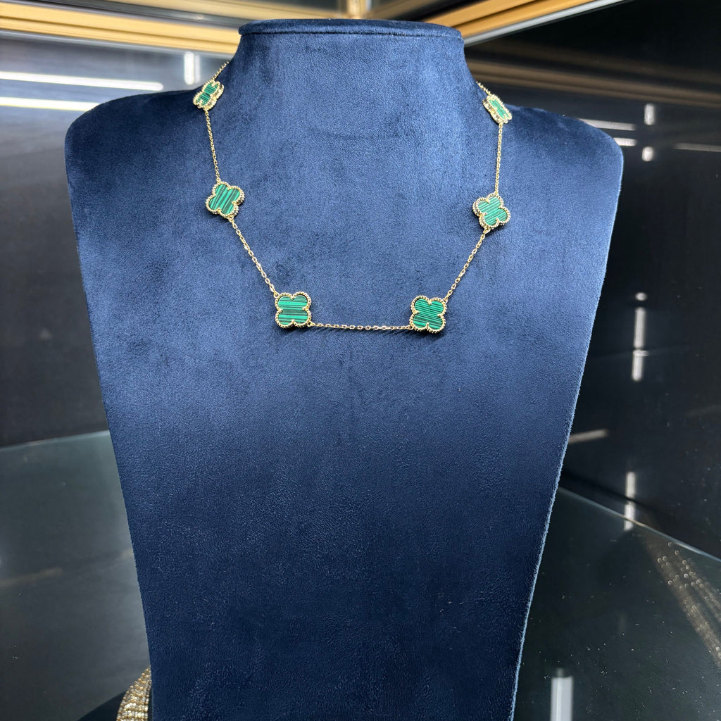 "Trebol" Chain 16